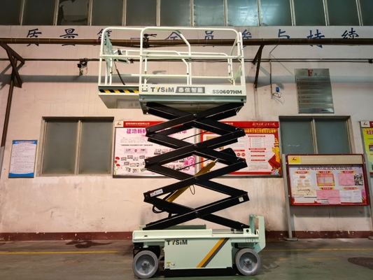 TS6 Bekerja Hidrolik Mobile Scissor Lift 7.8m Lokakarya Motor Listrik Stasioner