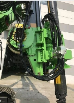 KR90C Torque 90KN.M Hydraulic Piling Rig 1200 Mm Kedalaman 32M Kecepatan Rotasi 8 - 30 Rpm