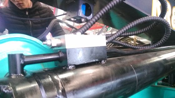 Mesin Pengeboran Tiang Pancang Bertenaga dengan Torsi Maksimum 150 KN.m, Kapasitas 94.3 ton, dan Berat 50.000 Kg