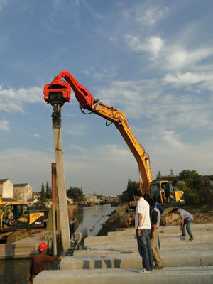 Kualitas  TYSIM VS400 Excavator Hammer Mounted Pile Driver / Pile Driving Hammer 2.15t pabrik