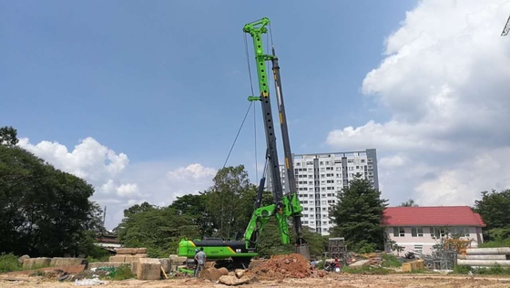 Diameter 2500mm Rig Pengeboran Putar 80M Mesin Bor Hidrolik Piling Tunnel KR285C