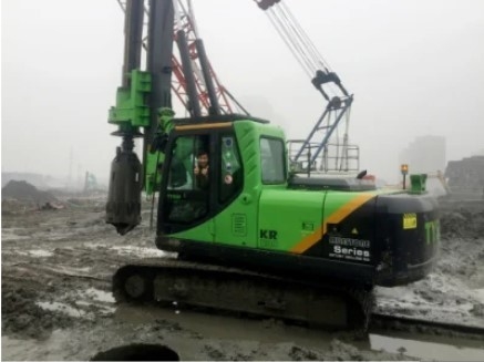 kedalaman pengeboran 83m mesin rotary pile diameter 2500Mm torsi 360 KN.M KR360c rotary piles rig