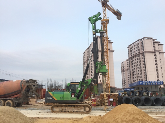 Max Lifting Force 220kN Rotary Piling Rig Kecepatan rotasi 8-30r/min KR60A